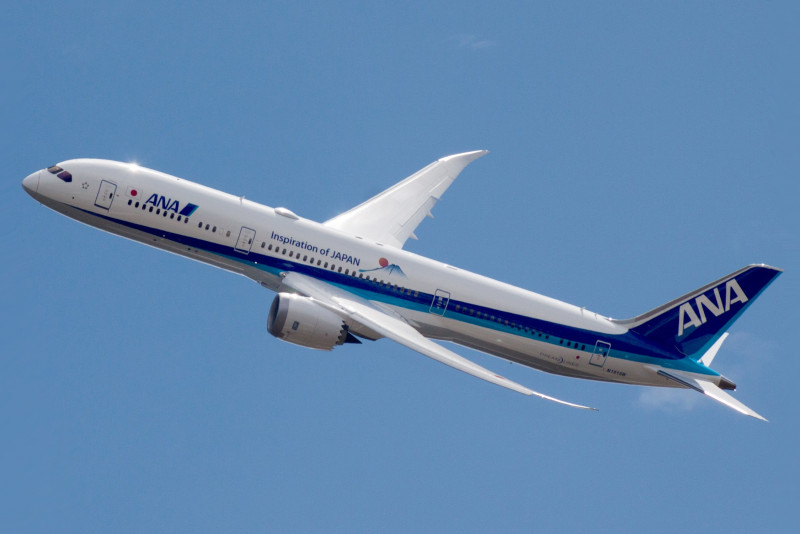Boeing cuts 787 production after new jet issue identified