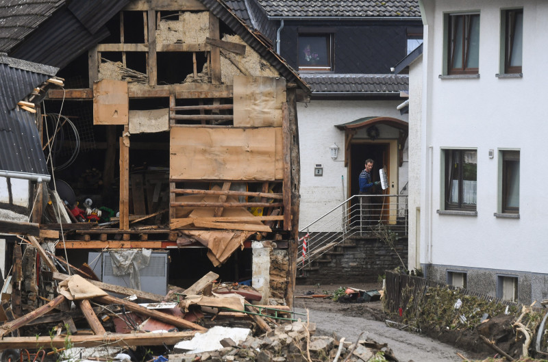 Europe reels from worst floods in years as death toll nears 130
