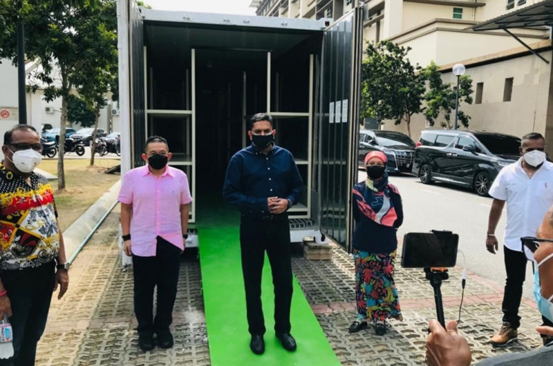 Shah Alam Hospital gets RM42,000 container to store Covid-19 corpses