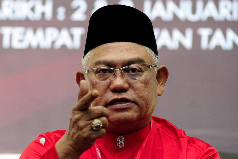 Umno warlords want PM to resign? No such thing: Noh Omar