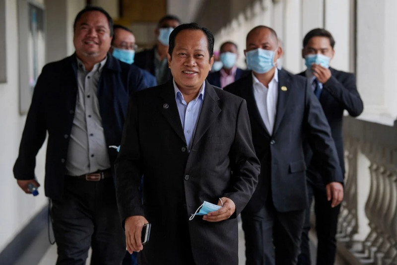 Ahmad Maslan to be tried in June 2022 for money laundering, lying to MACC