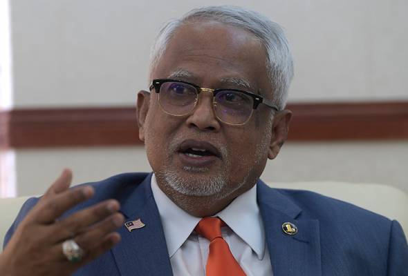 Mahfuz Omar: ‘Fight to clear names rather than indulge in the blame game’