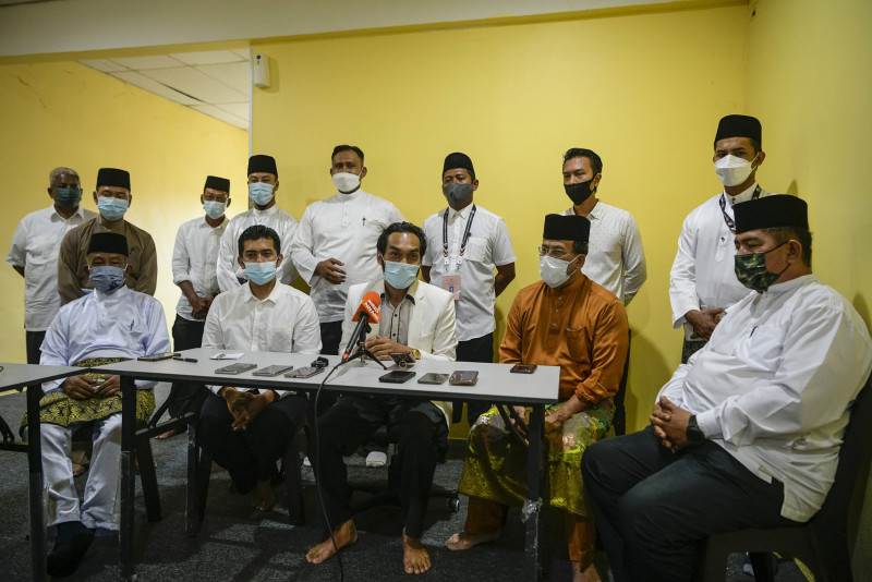 Melaka polls: 13 independents pledge not to betray voters upon victory