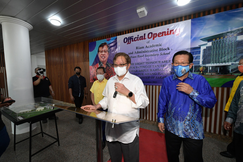 GPS’ annual RM10 mil proof it recognises Chinese independent schools’ contributions: Abang Jo