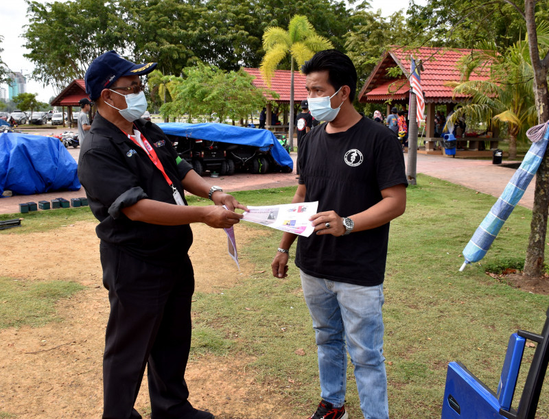 Covid-19 SOPs in Melaka out of control: Public Health Physician Association