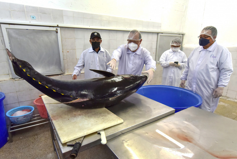 Govt devolves authority to approve deep-sea fishing licences to Sabah