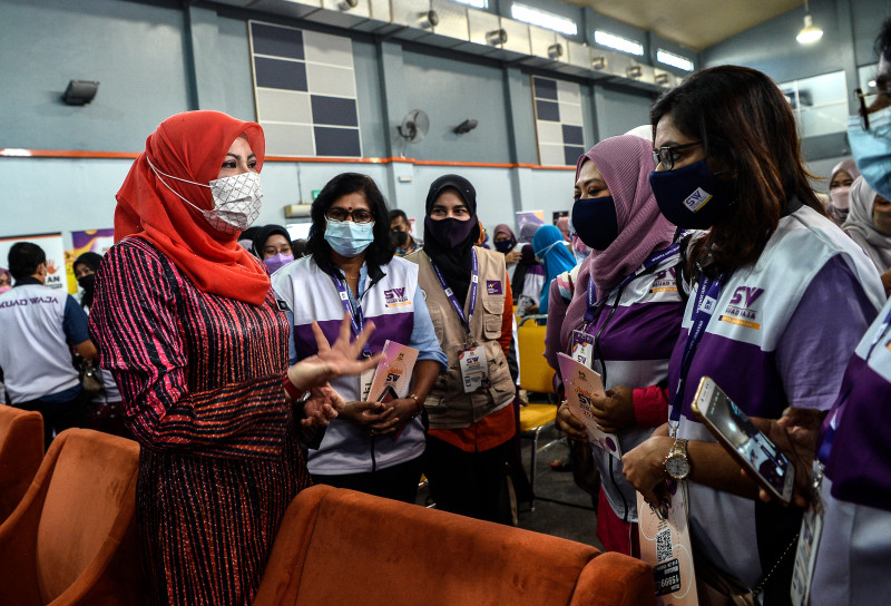 Govt to expand programme for mosques as transit centres for domestic violence victims