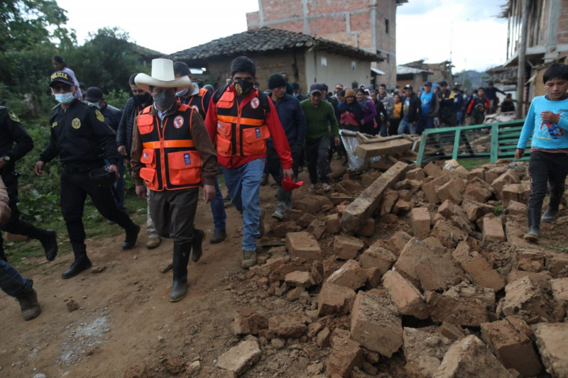 7.5-magnitude quake shakes north Peru, parts of Amazon