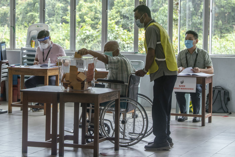 Sarawak polls: official results expected from 9pm onwards