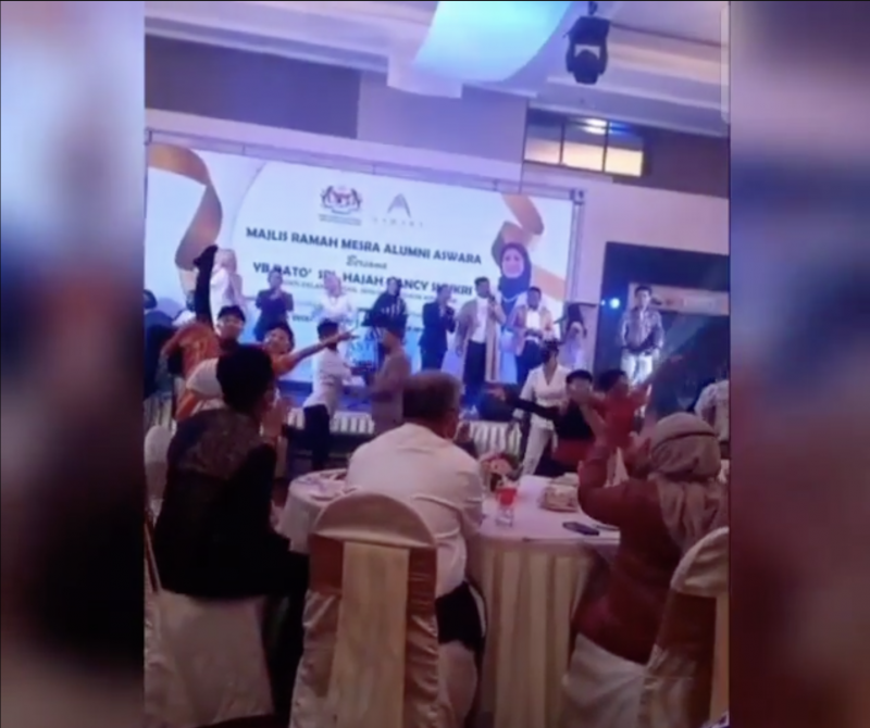 Festive Aswara event draws public flak for insensitivity to floods