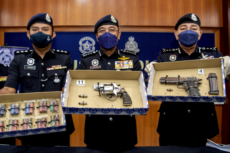 Police kill ‘Adik Mat’ gang leader, member in Kelantan shootout