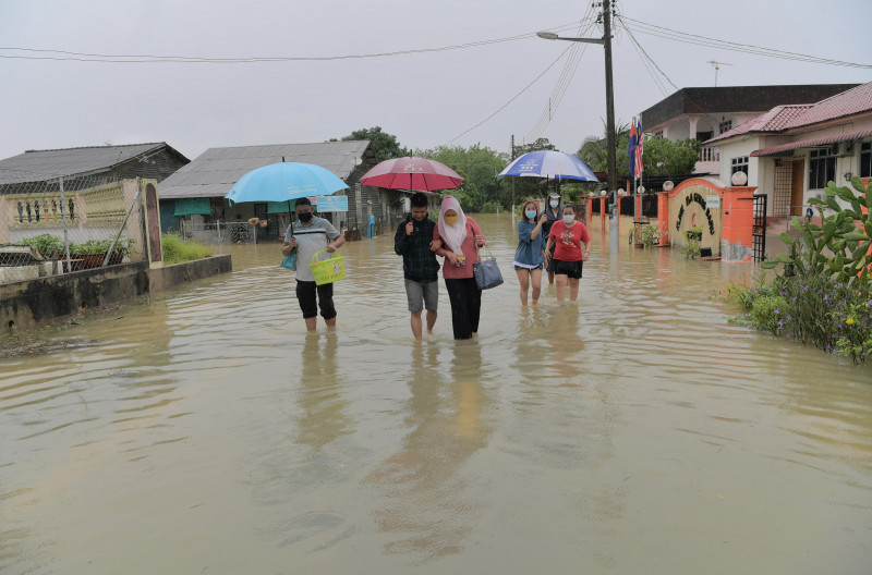 Register before helping, say Segamat authorities after cops question Muda volunteers