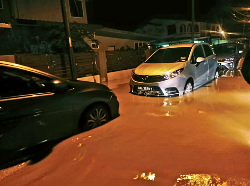 Floods, hillslope erosion hit parts of Sarawak