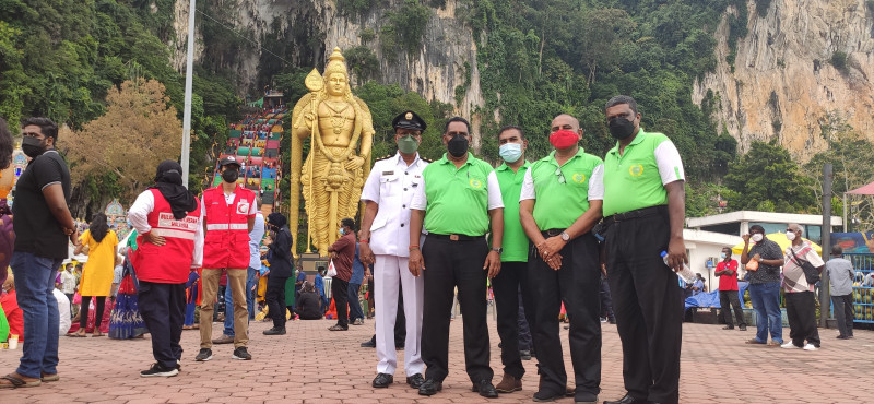 Batu Caves sees medical volunteers on alert despite smaller Thaipusam crowd 