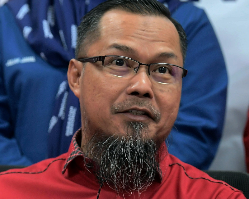 Why quit Bersatu only now, Tebrau division chairman asks Mazlan