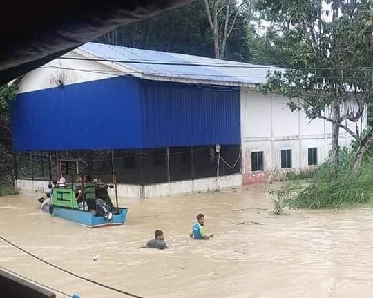 Pitas flood evacuee numbers spike sharply this morning to 719 people