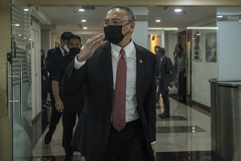 Reopening borders inter-ministry issue, needs cabinet discussion: Hishammuddin