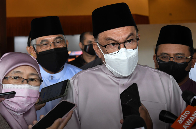 [UPDATED] Muhyiddin did not seek my support to become PM again: Anwar 