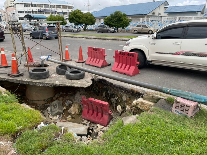 Lack of govt funds threatens to leave Sandakan sewage-logged