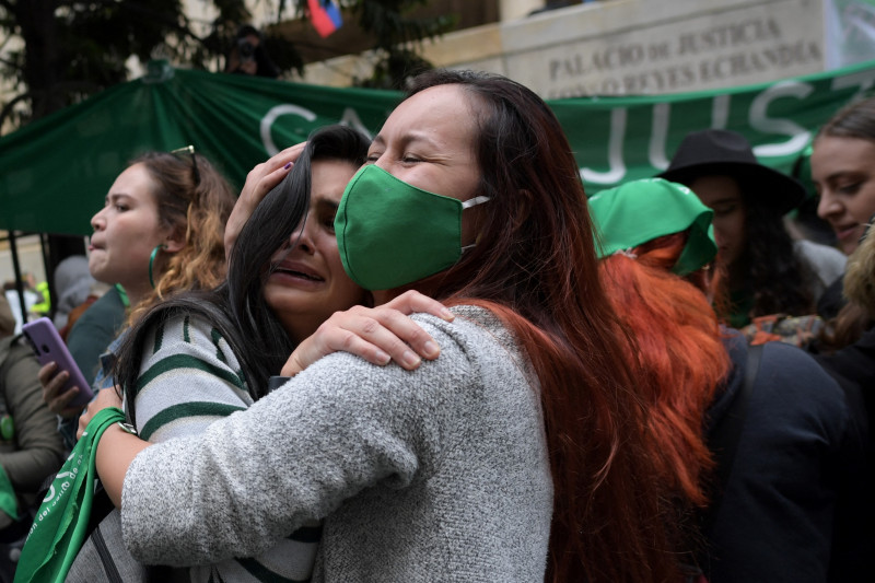 Colombia decriminalises abortion up to 24 weeks of pregnancy