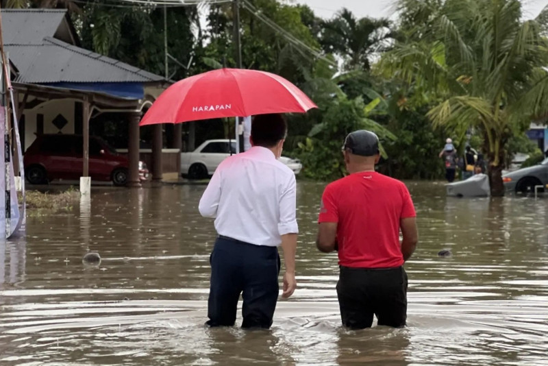 Johor not spared from flash floods as Kg Pasir, Kulai inundated