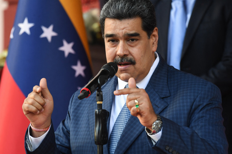 US reaches out to Maduro in energy talks with Venezuela