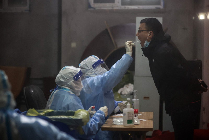 China records nearly 3,400 daily virus cases, highest in two years