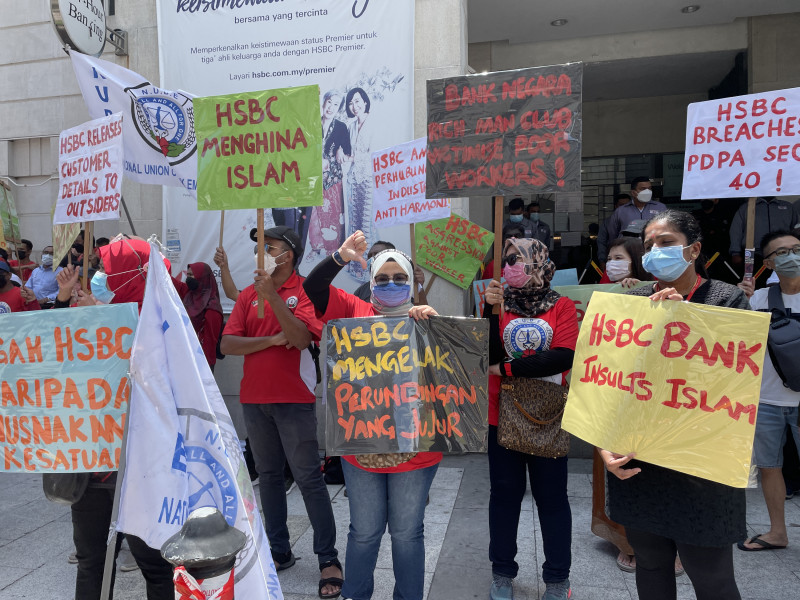 HSBC workers protest human rights violations for second time