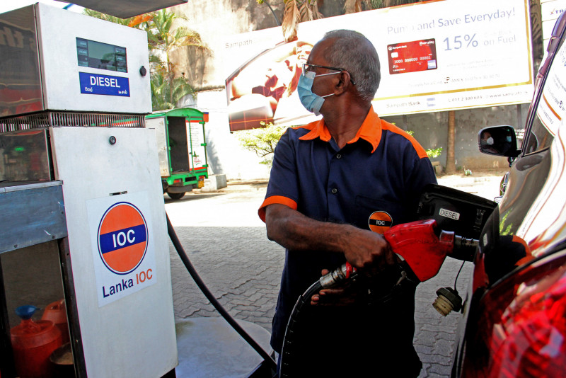 Forex shortage leads to Sri Lanka oil refinery closure
