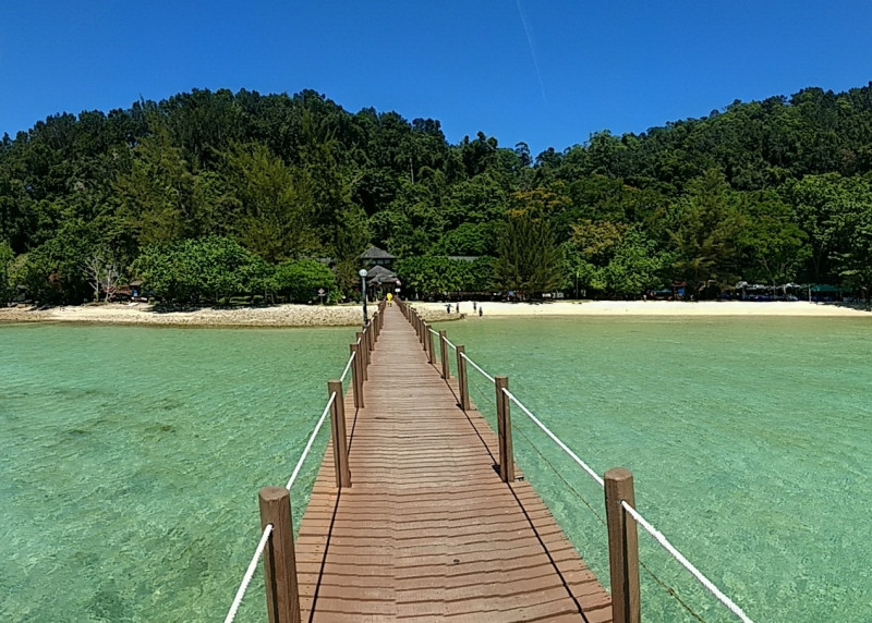 BLand signs MoU to develop Gaya, Sapi, Bohey Dulang for eco-tourism