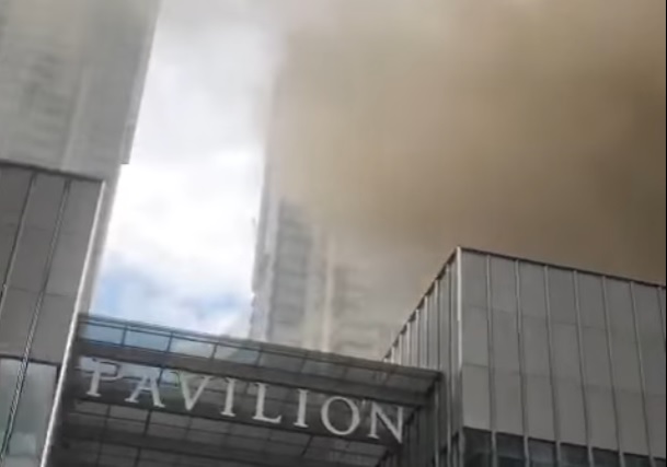 Pavilion on fire? No, it’s just roast duck