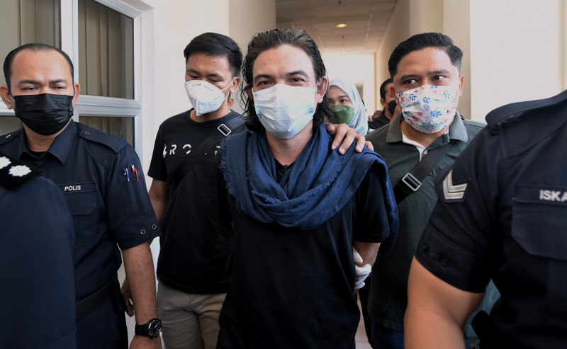 [UPDATED] Nasyid singer Yasin charged with growing, trafficking cannabis