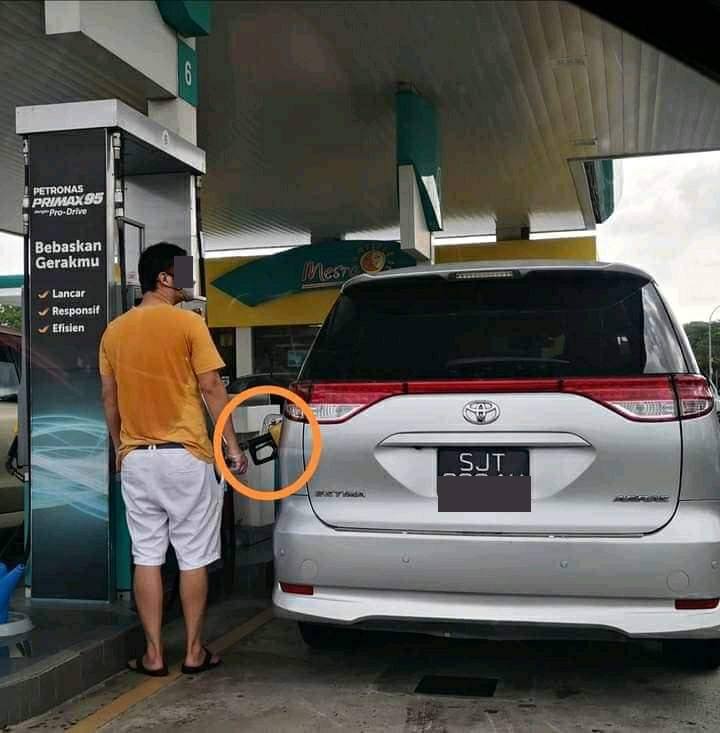 ‘Stiff penalties for operators caught selling RON95 to foreign vehicles’