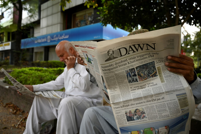 Pakistan’s top court to hear arguments on constitutional crisis