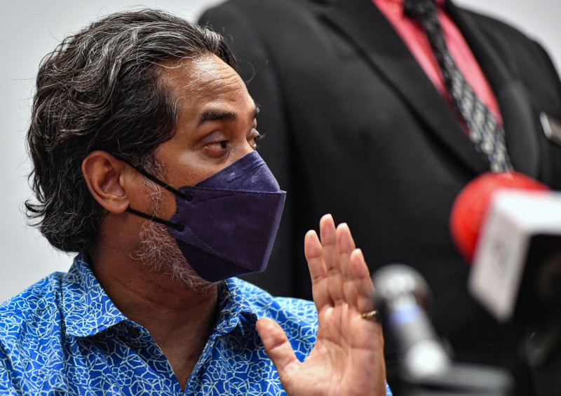 MoH may buy Omicron-specific vaccine: Khairy