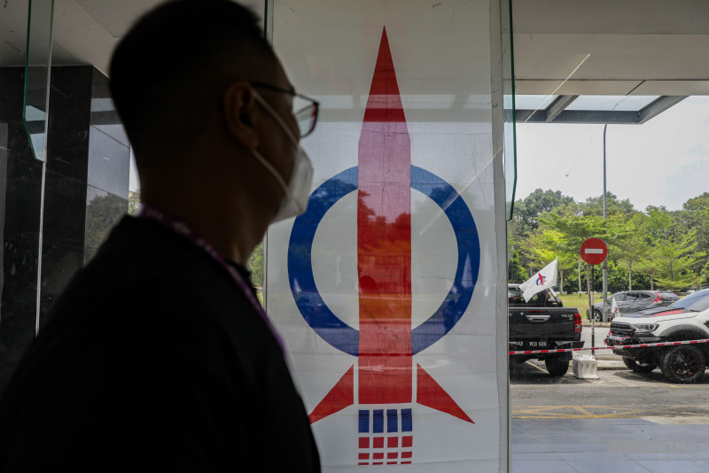 Think twice, DAP leader urges ex-party men contesting as independents
