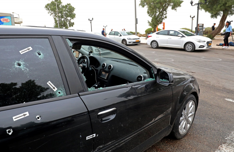 Israeli police kill gunman who shot dead two in Tel Aviv