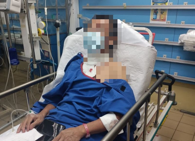 Teen girl arrested for slashing neck of elderly e-hailing driver: cops