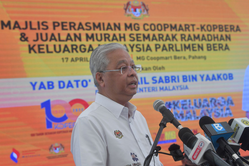 Costly flight fares: PM reminds airlines not to take advantage of festive season