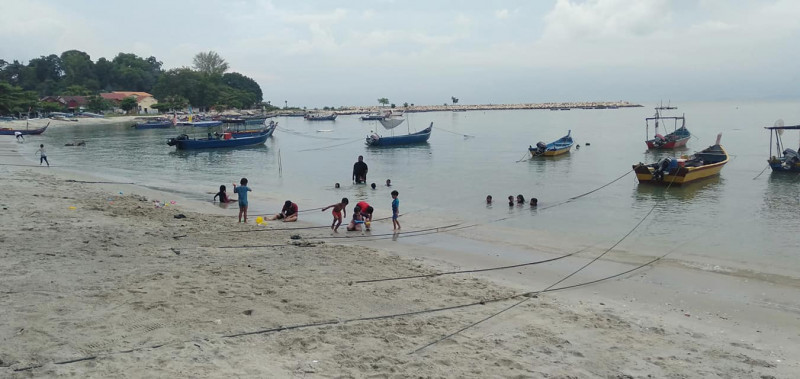 Tg Tokong fisherfolk face dismal Raya as eviction, demolition looms