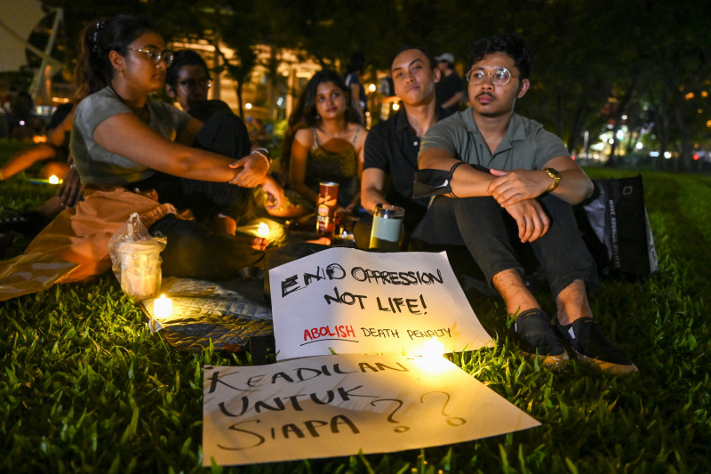 UN deplores double hangings in Singapore