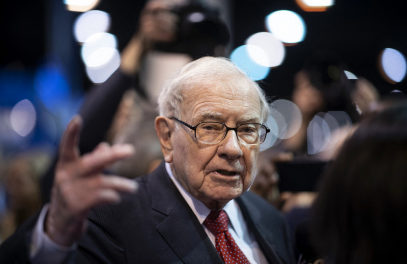 Buffett to step down as Berkshire CEO after 60 years at helm, passes baton to Abel