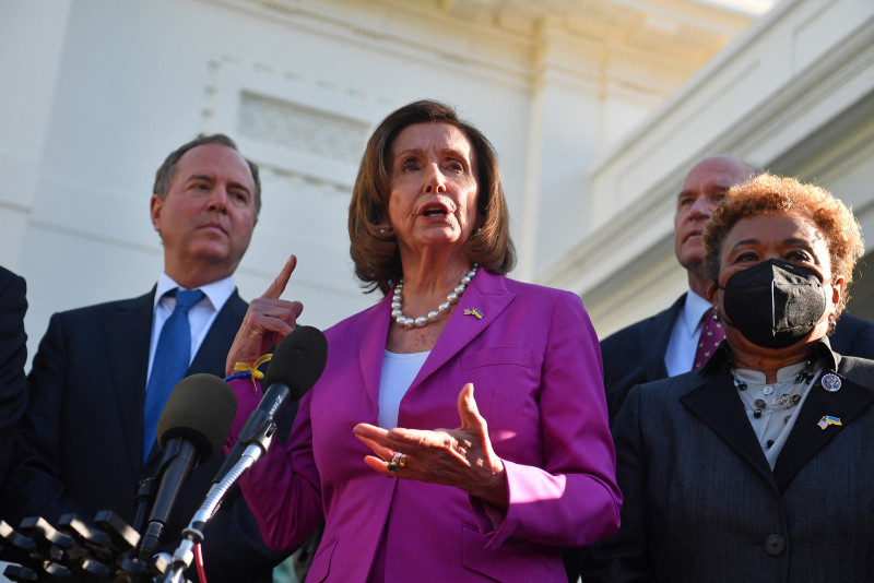 US takes first step to approve $40 bil in Ukraine aid