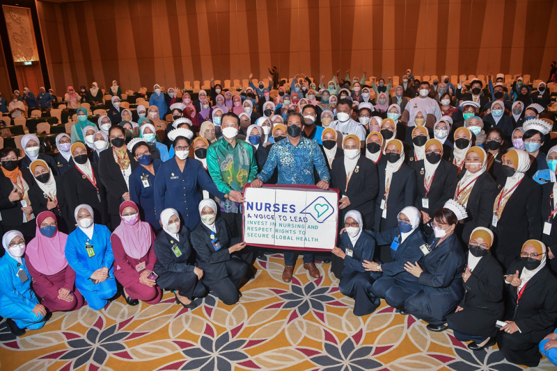 Health Ministry addressing nurses’ contract status issue, says Khairy