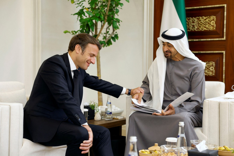 New UAE president meets Macron as world leaders pay respects