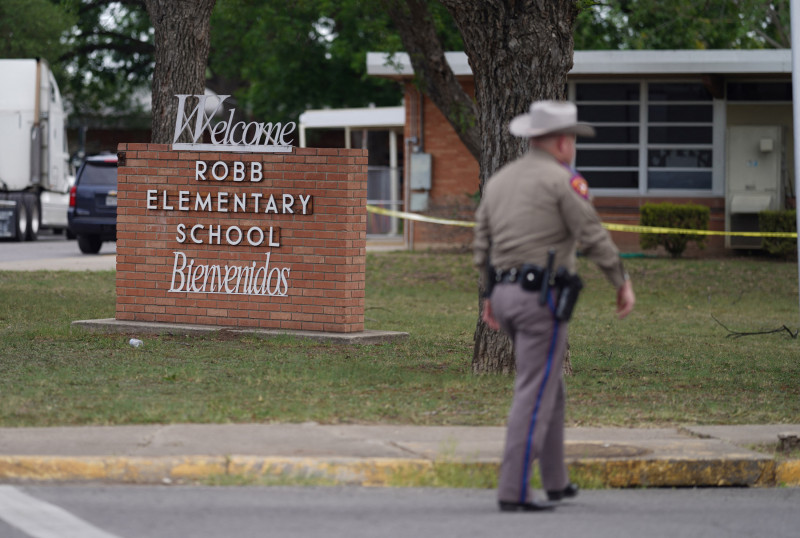 [Image: 20220525-Texas_school_shooting-AFP_pic.jpg]