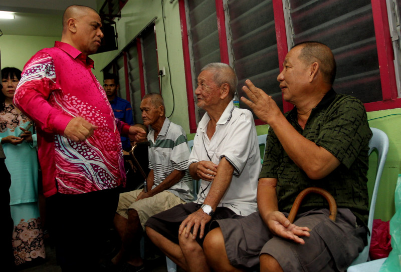Perak working to provide aid to flood-hit Kg Poh residents: MB