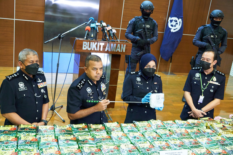 Cops smash syndicate smuggling drugs to Indonesia in Chinese tea packets