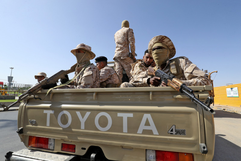 Fresh clashes rock Libyan capital after failed coup
