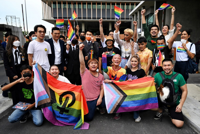 20220615 Bangkok Thailand Lgbt Activists Mps Celebrate Same Sex Marriage Law Parliament Afp 